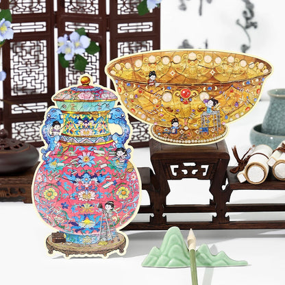 Antique Vase (1 pc)